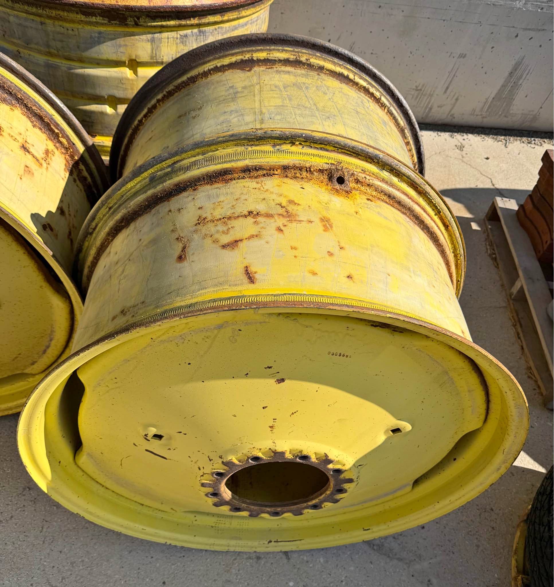 18.4-34 Dual Rims - Car Wheels, Tires & Parts - Waterloo, Wisconsin ...