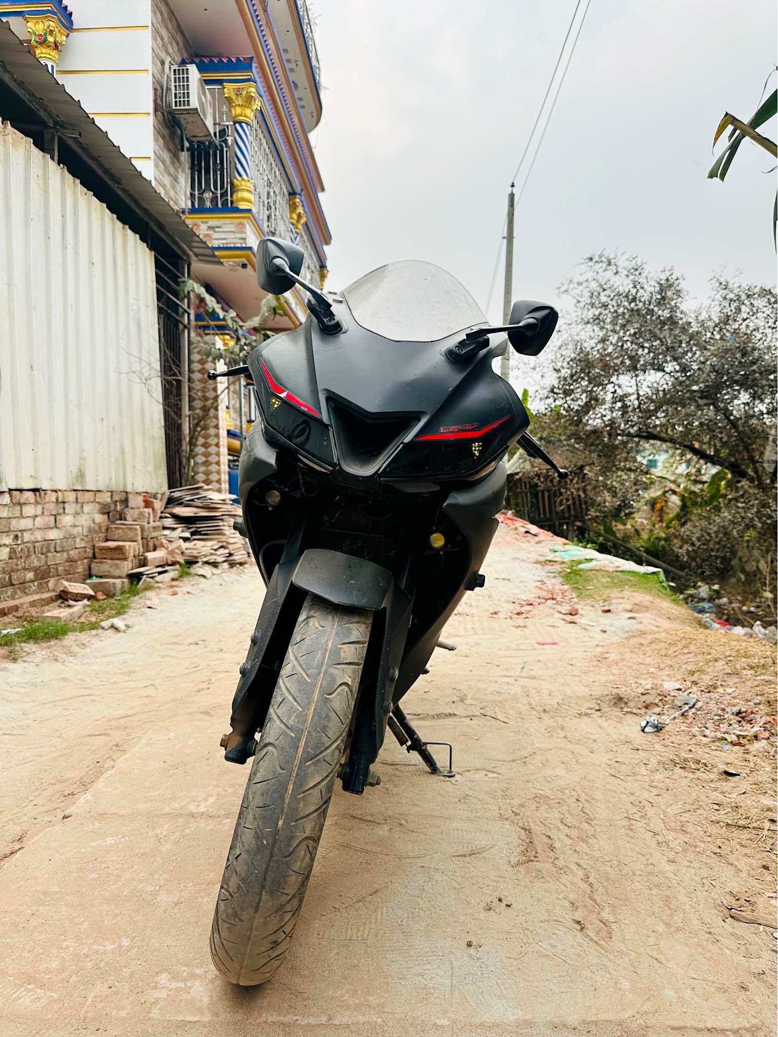 R15 V3 Thai🇹🇭 2018 - Motorcycles & Scooters - Aukpara, Dhaka ...