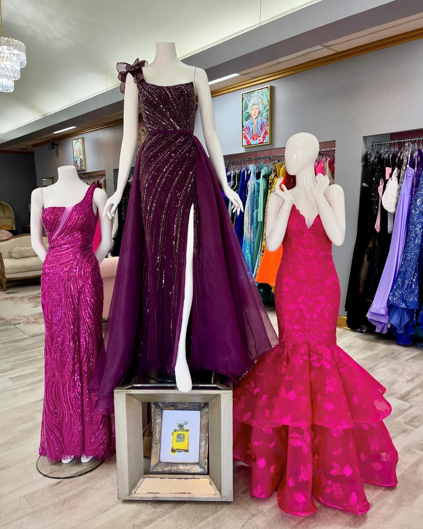 PROM 2024 / SO BERRY BEAUTIFUL / GREEN... - The Dress Diaries | Facebook