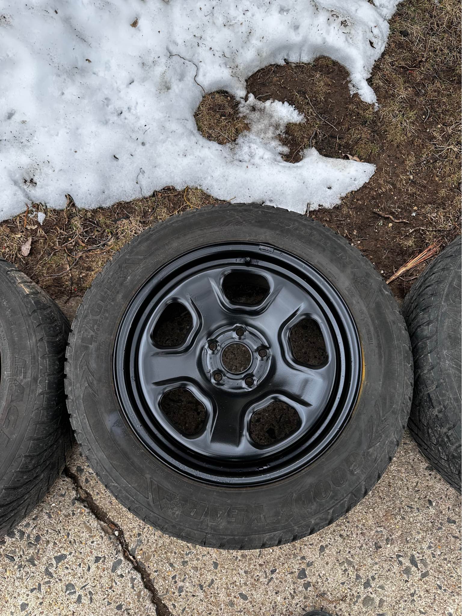 Police Interceptor Wheels & Tires - Car Wheels, Tires & Parts ...