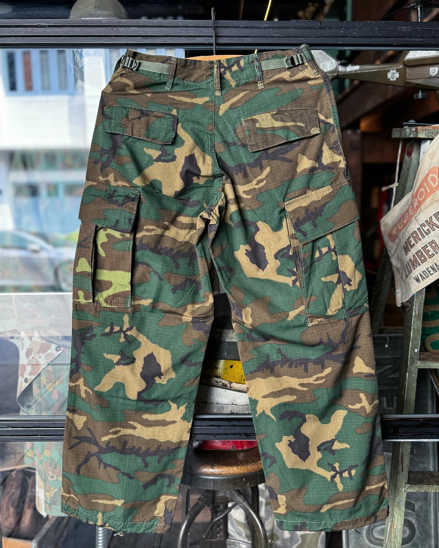 60-70s U.S. ARMY ERDL Jungle Fatigue Ripstop Trousers • Deadstock 