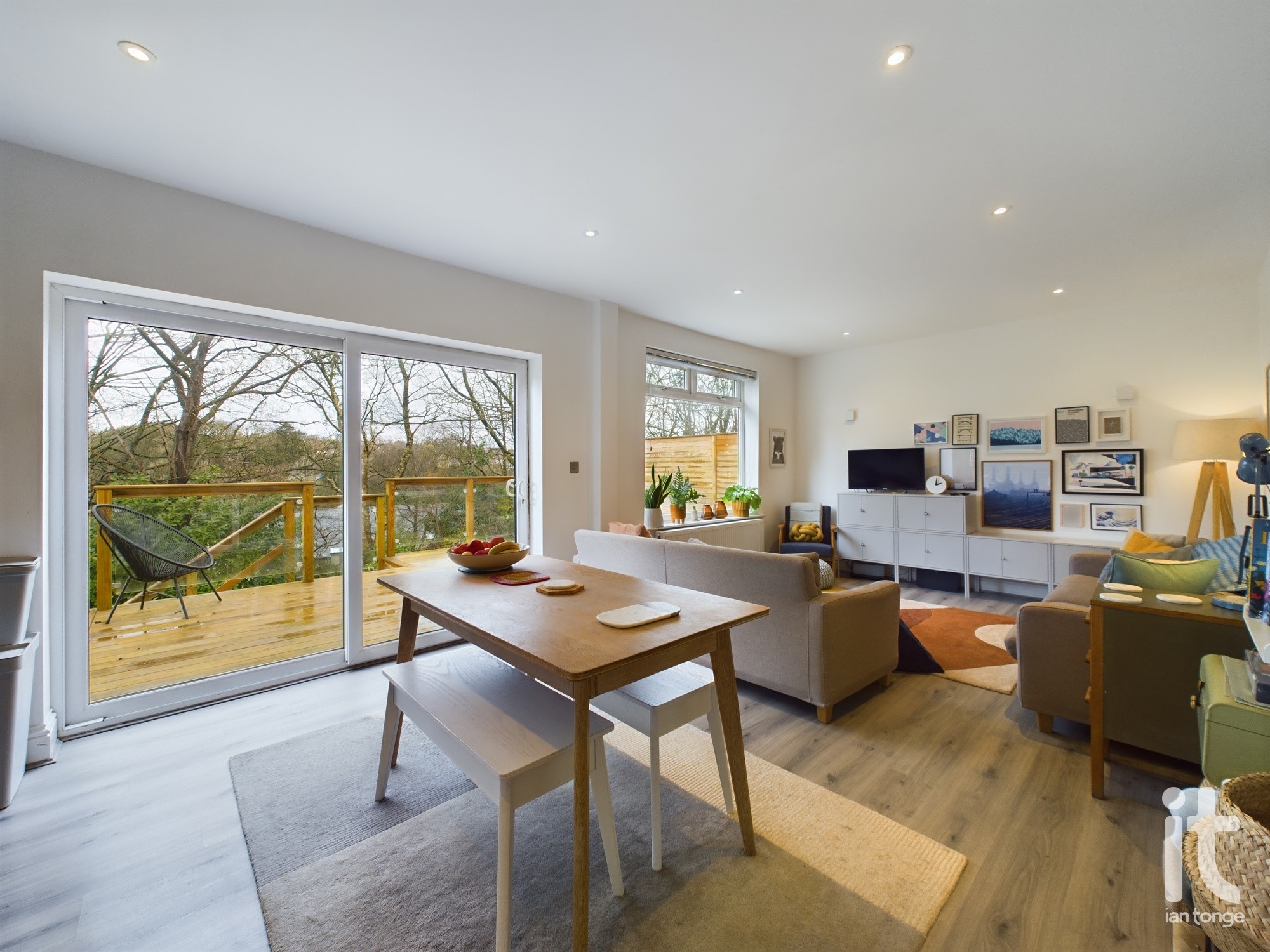 Ian Tonge Property Services | Stockport