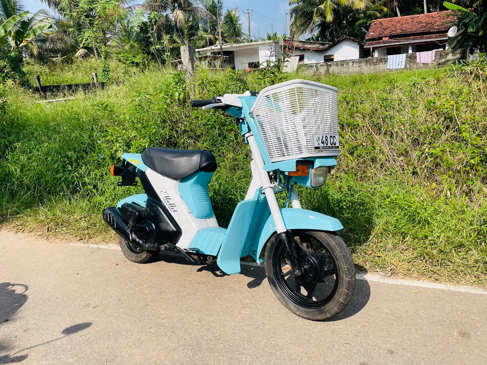 Suzuki mollet 2stroke 135000/- lkr Kurunegala Original 48cc Japan 