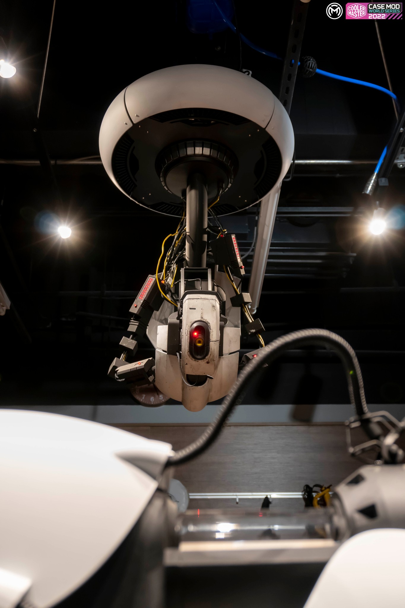【作品呈現】GLaDOS Cooler Master Case Mod... - Mark's Fabrication