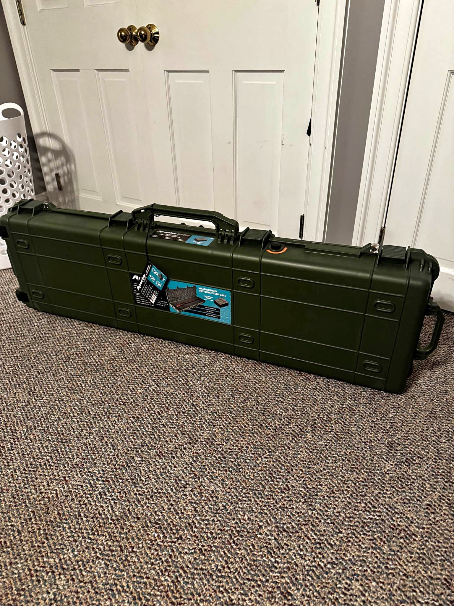 NEW Apache Weatherproof Protective Rifle Case - Tool Boxes, Belts ...