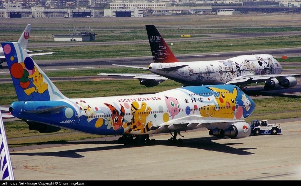 ERA COME OGGI 16 APRILE 2001 Il Boeing 747-481D di All Nippon