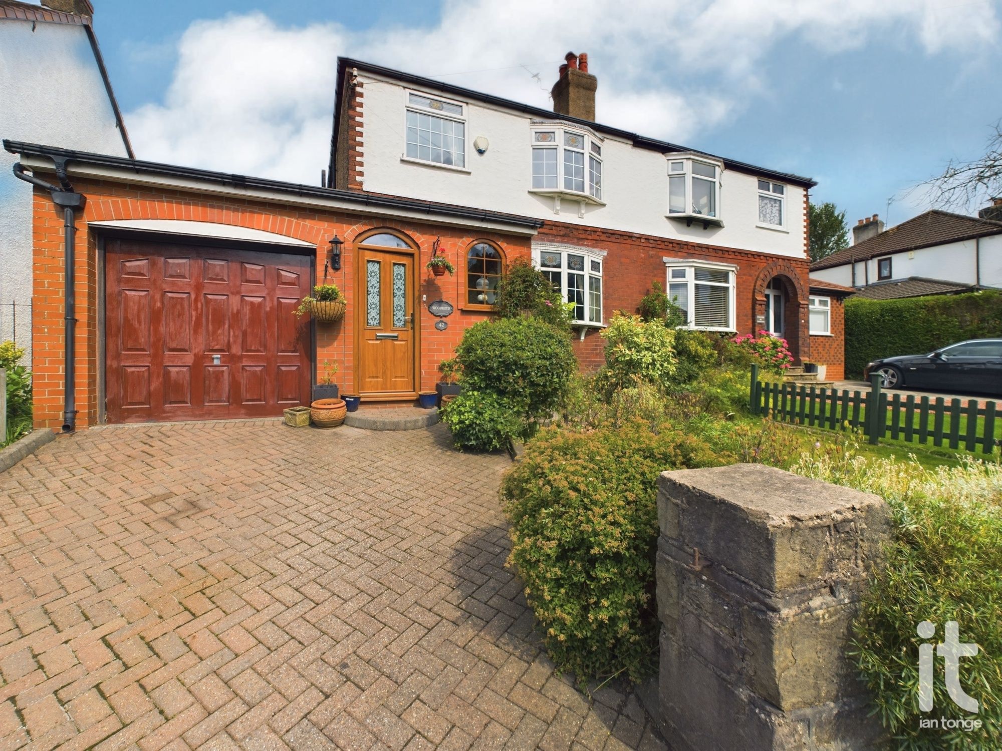 Ian Tonge Property Services | Stockport