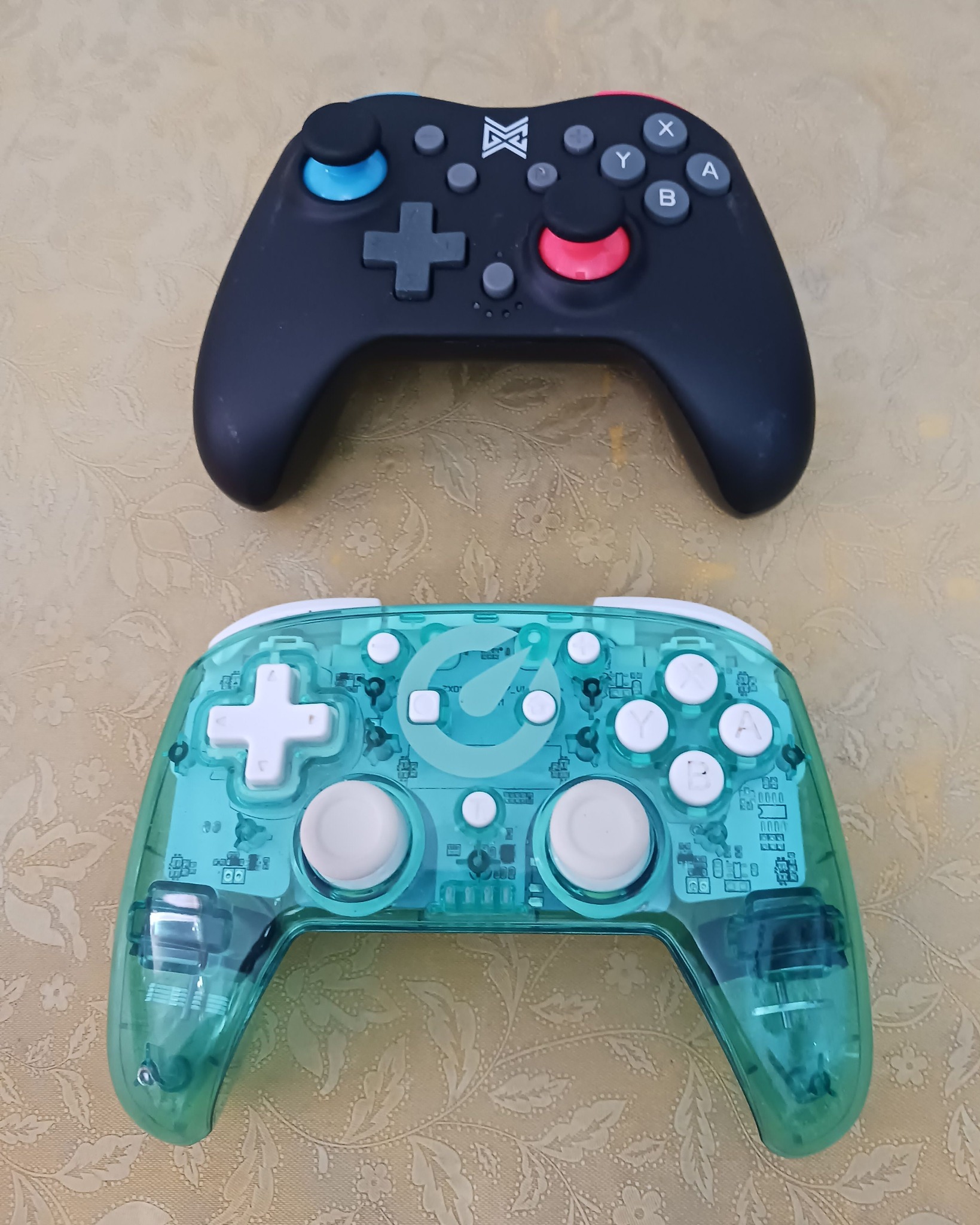 Manettes Nintendo Switch Neuves - Lot Pour Console - Emballage D'origine
