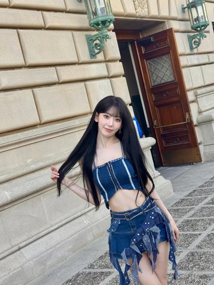 LE SSERAFIM - SAKURA 💖💖💖