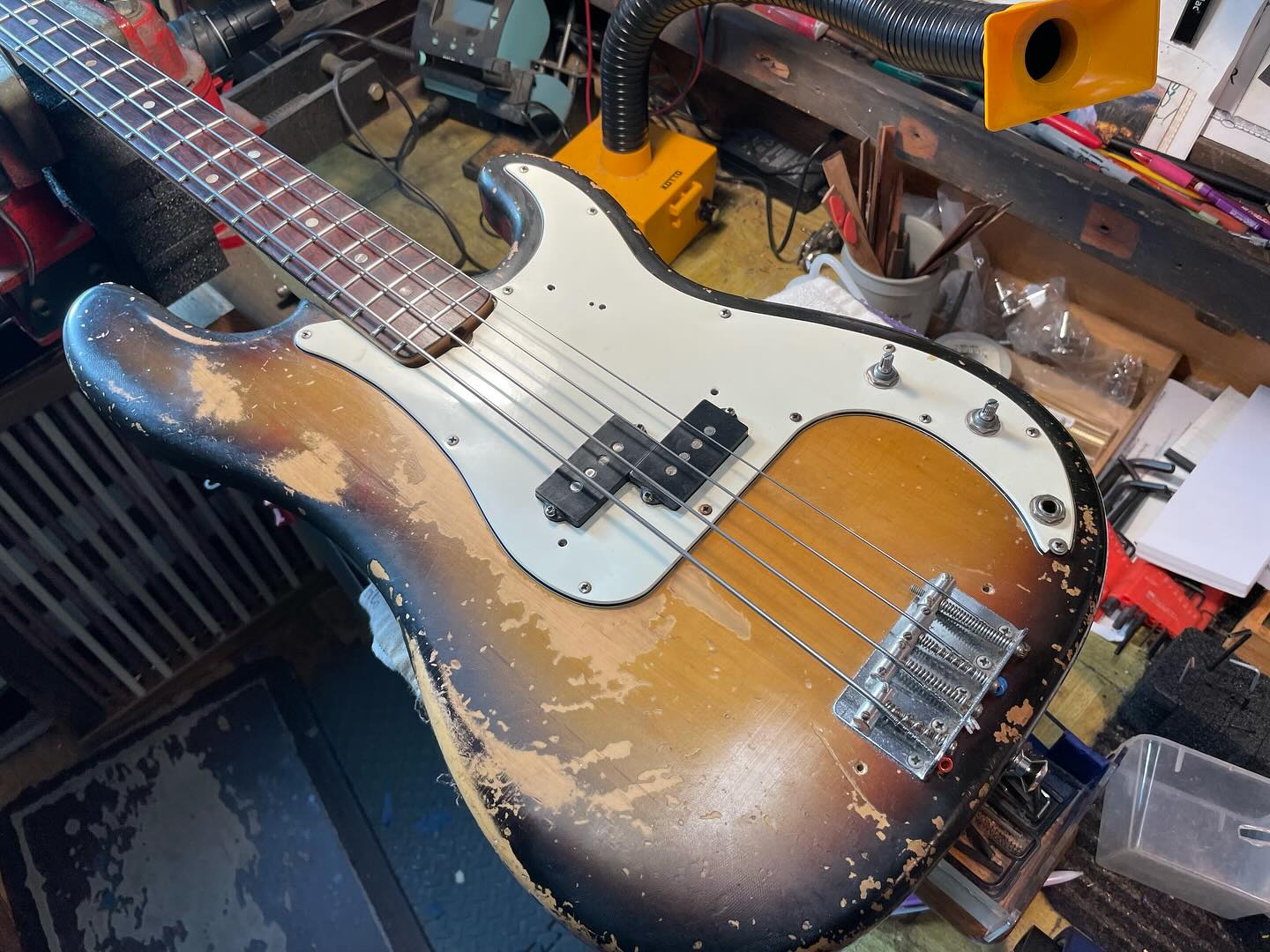 1974 Fender USA Precision Bass ピックアップ交換 1974 Fender USA