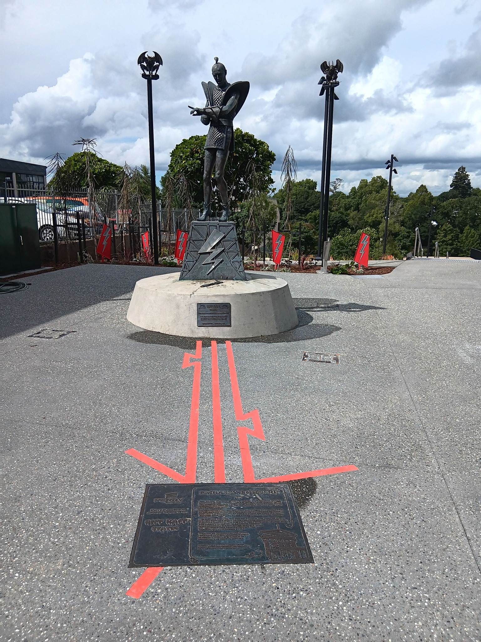 Riff Raff Statue | Hamilton