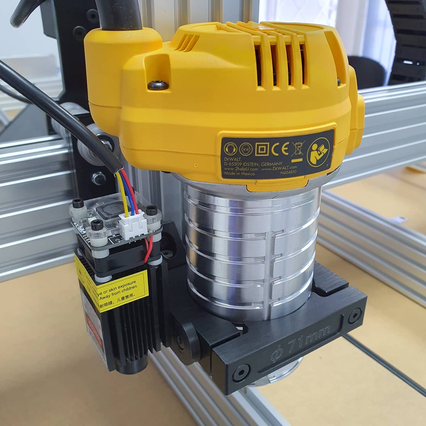 Cimech 3D - Sabías que nuestras máquinas CNC pueden tener...