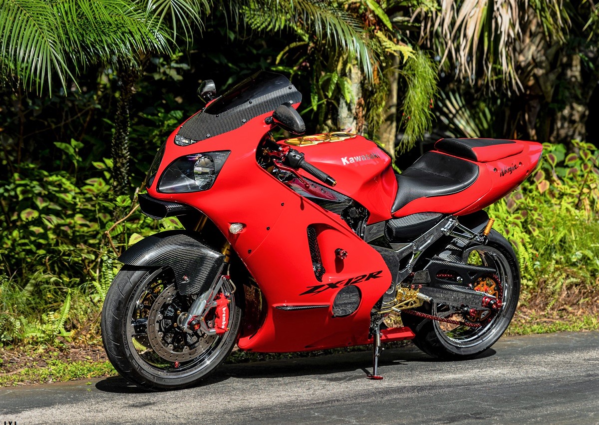 Full details of Kawasaki Ninja zx-12r