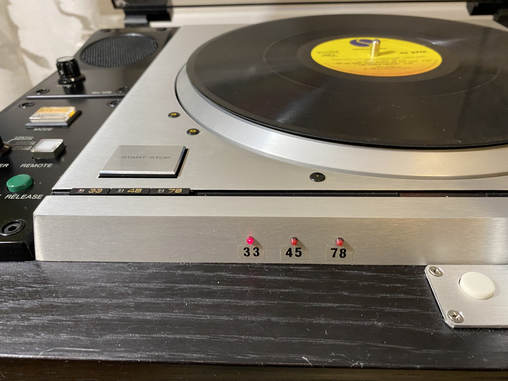 Brand new Technics SL-1200MK5 turntables and Vestax PMC-05ProIII