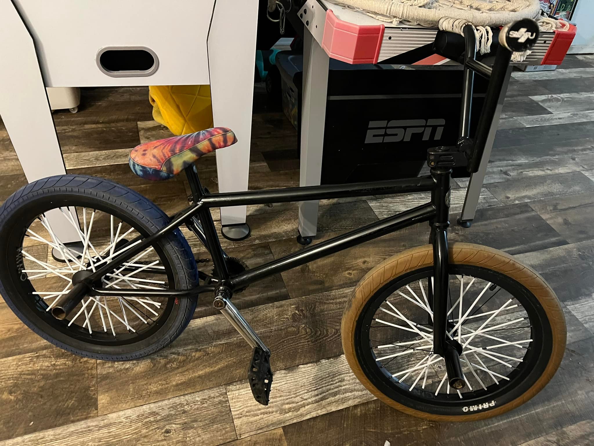 Ruota Anteriore BMX Stranger Crux 20" – Nera, Valvola Schrader