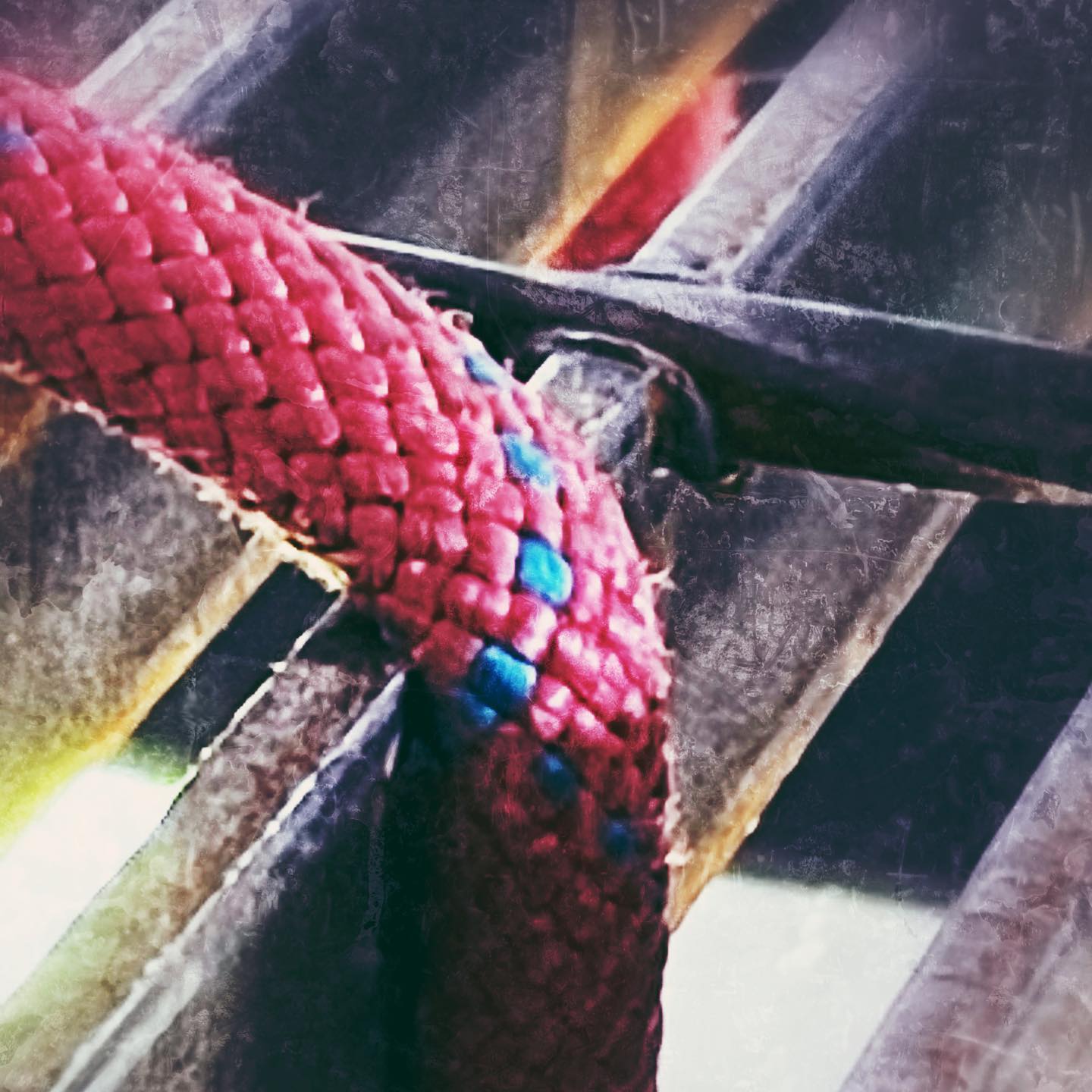 Ropes Edge - #contact ... 🧨 What’s the #real contact...