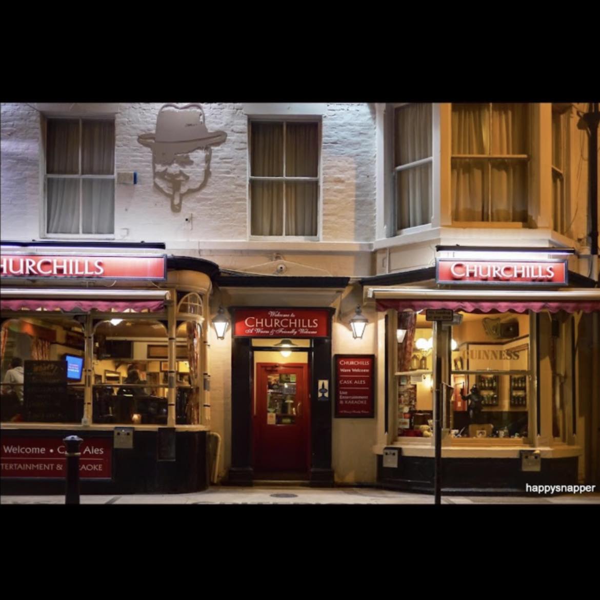 churchills-pub-blackpool-blackpool