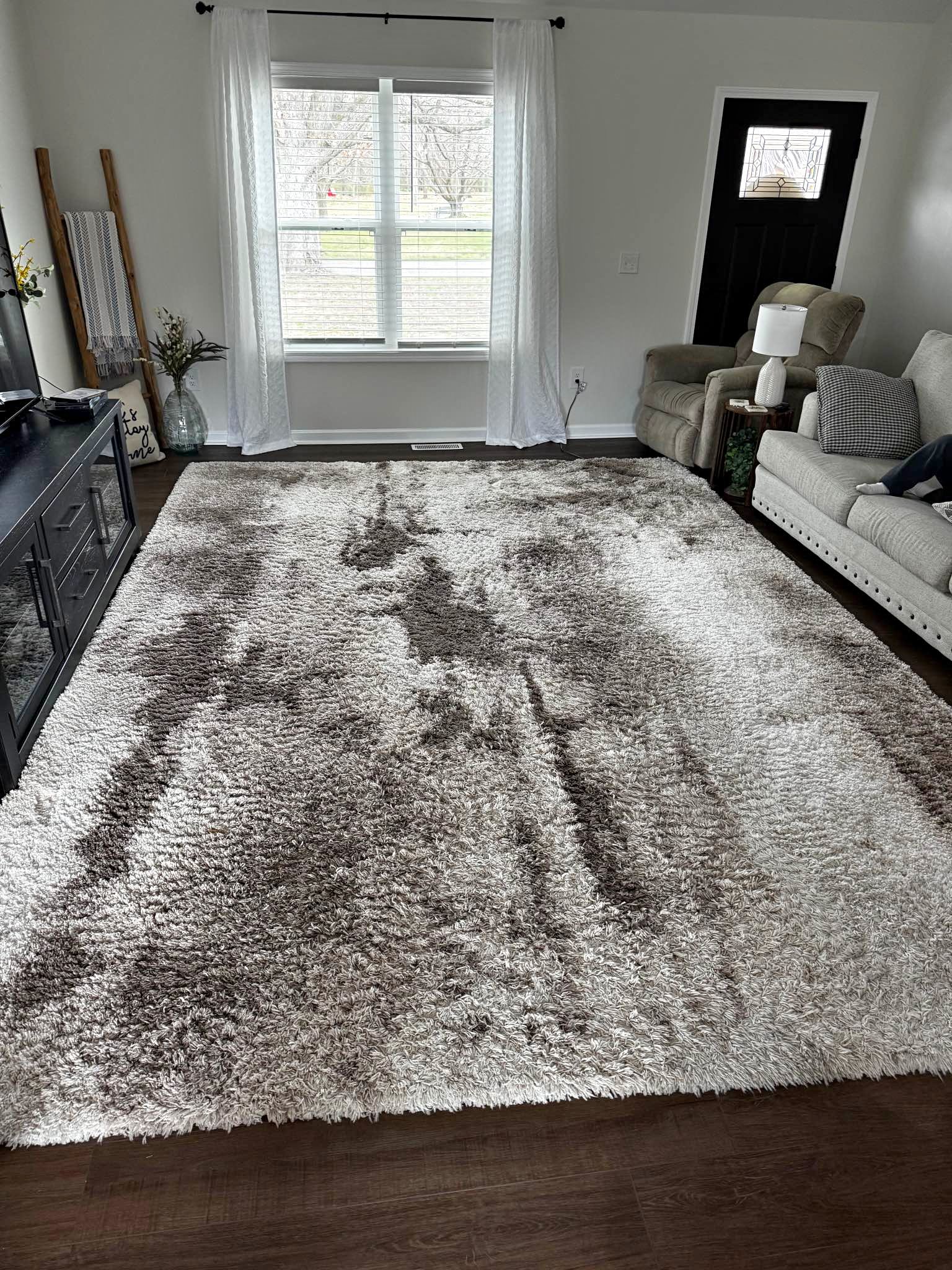 Area rug 10x14 - Area Rugs - Martin, Tennessee | Facebook Marketplace ...