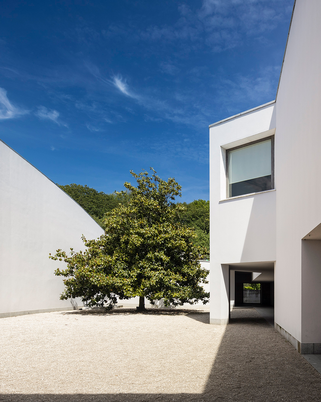 1998 Laureate for Architecture Álvaro Siza designed the Serralves