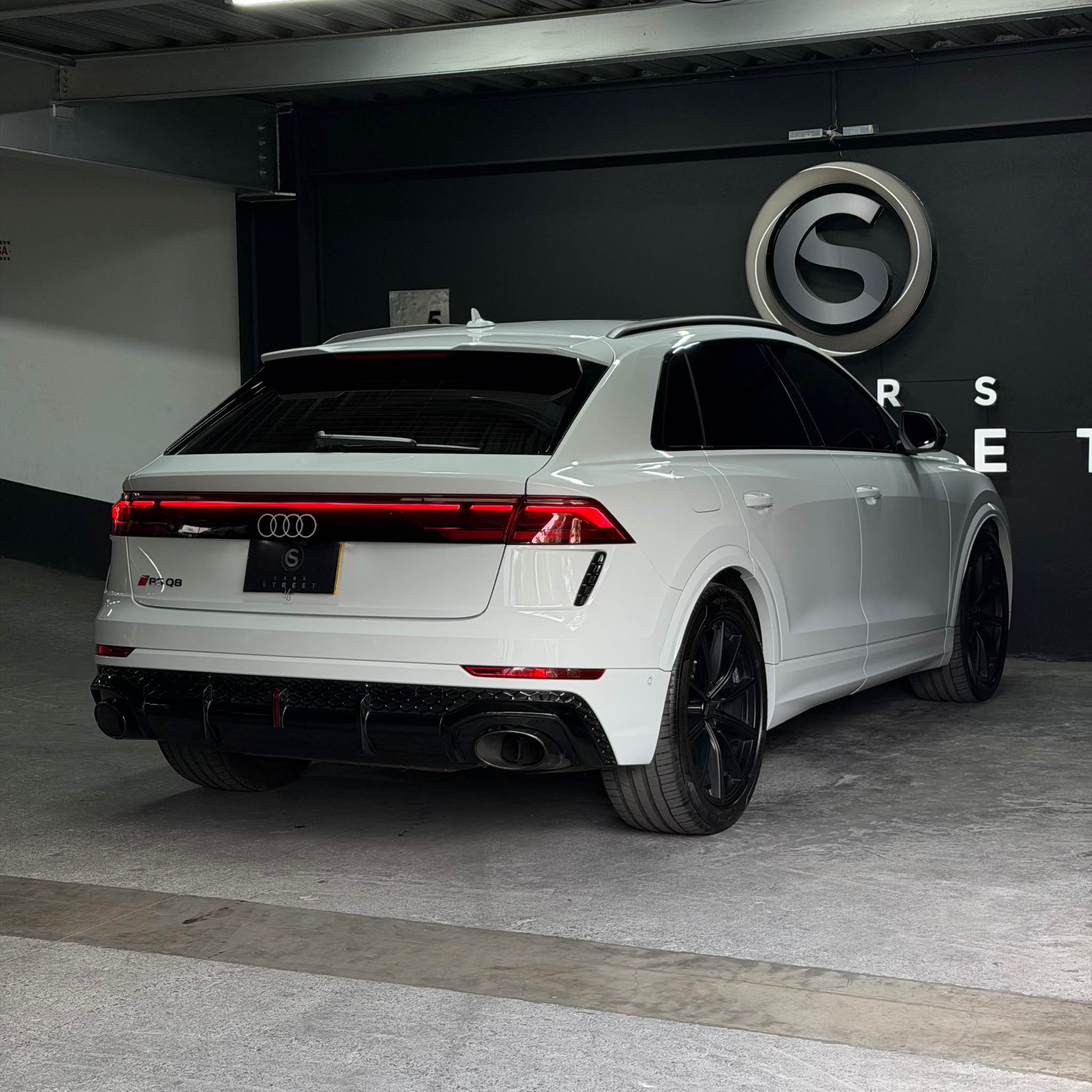 Audi RSQ8 2026 - Cars & Trucks - Medellín, Antioquia | Facebook ...