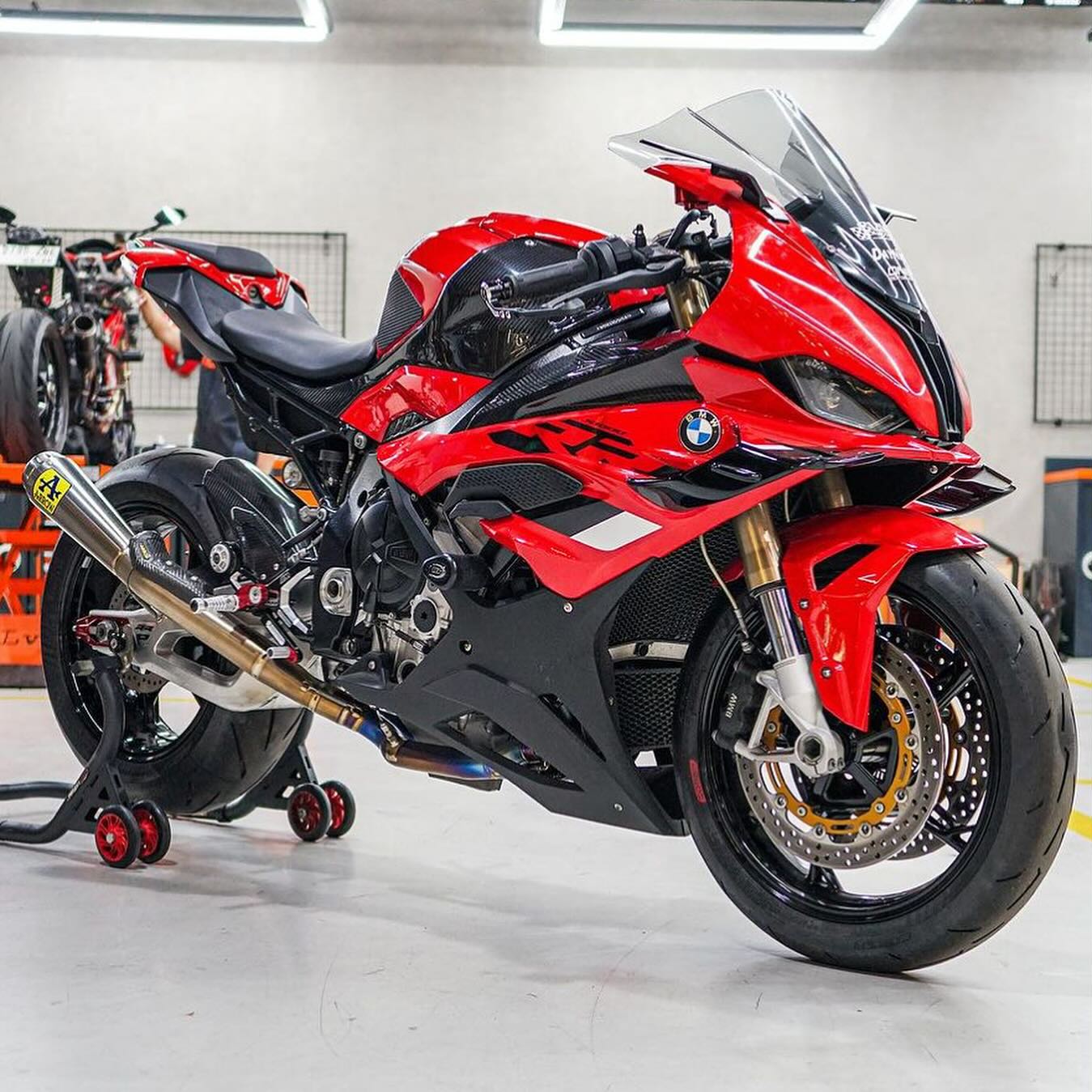 🏍️🔴 𝐒𝐖𝐈𝐏𝐄 𝐓𝐎 𝐒𝐄𝐄 𝐓𝐇𝐄 𝐃𝐄𝐓𝐀𝐈𝐋𝐒 𝐔𝐏