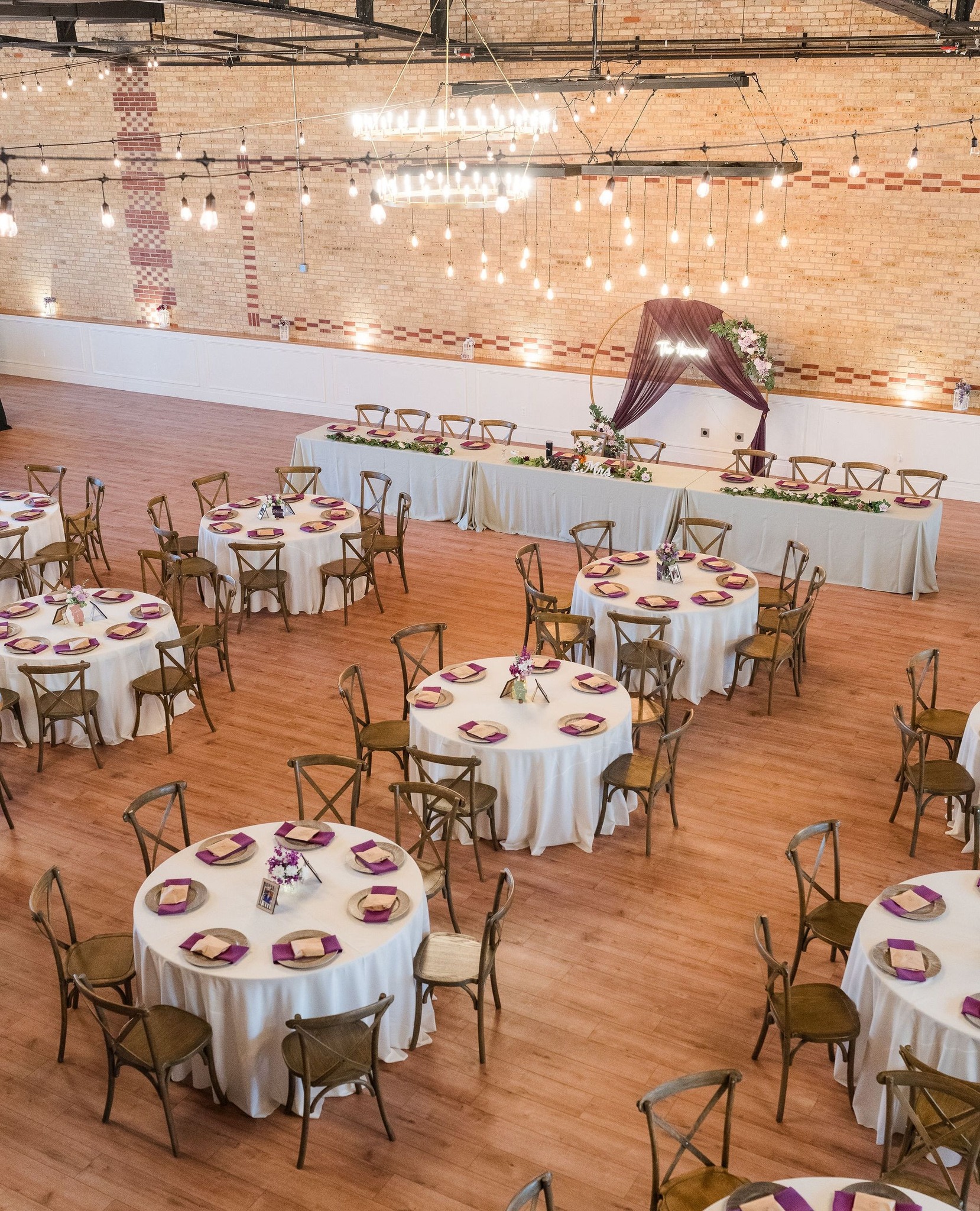 10 South Wedding Venue | Janesville WI