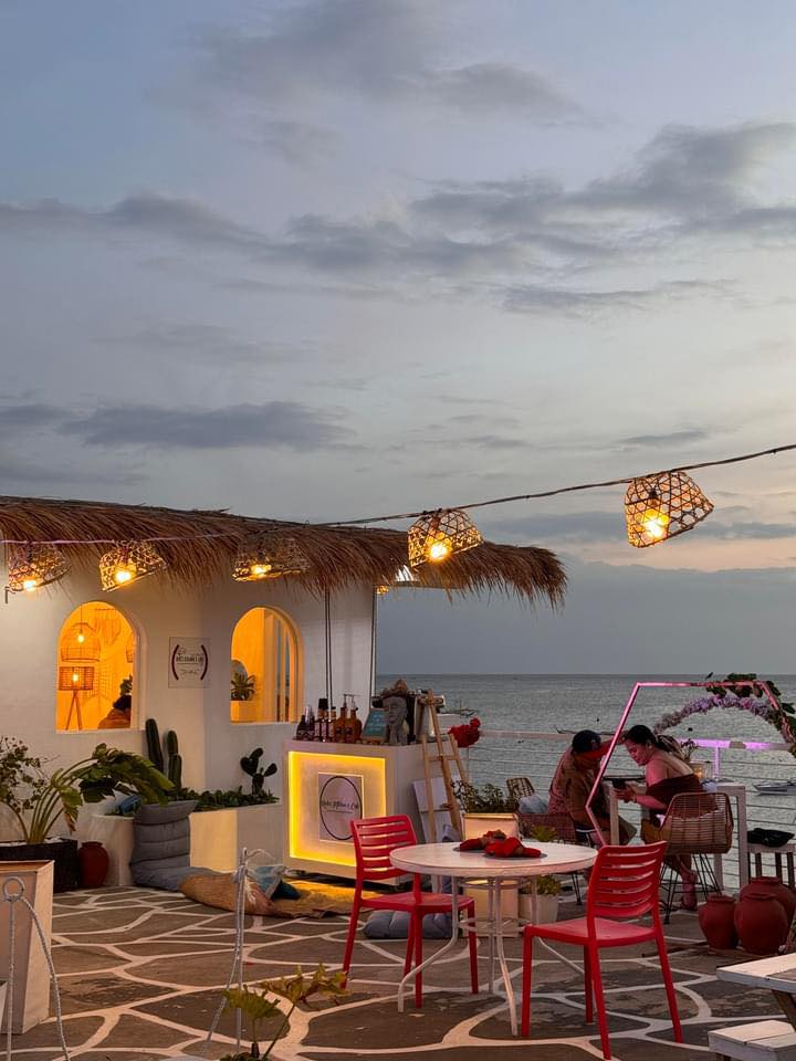 Rob’s Kitchen & Cafe by La Evangs Beach Resort | Taal