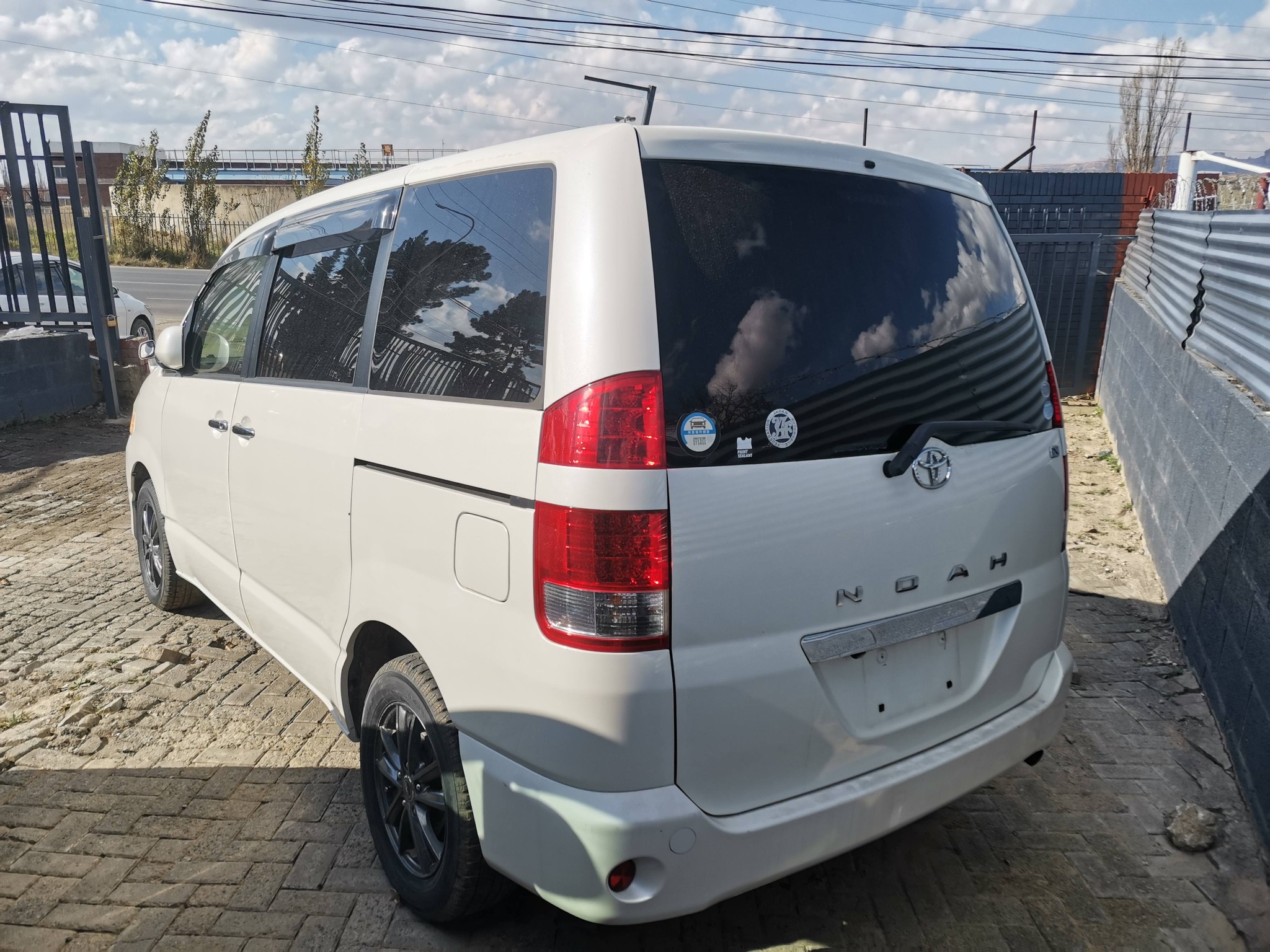 Leather interior Maseru car deals WhatsApp 5931 4786 #Available