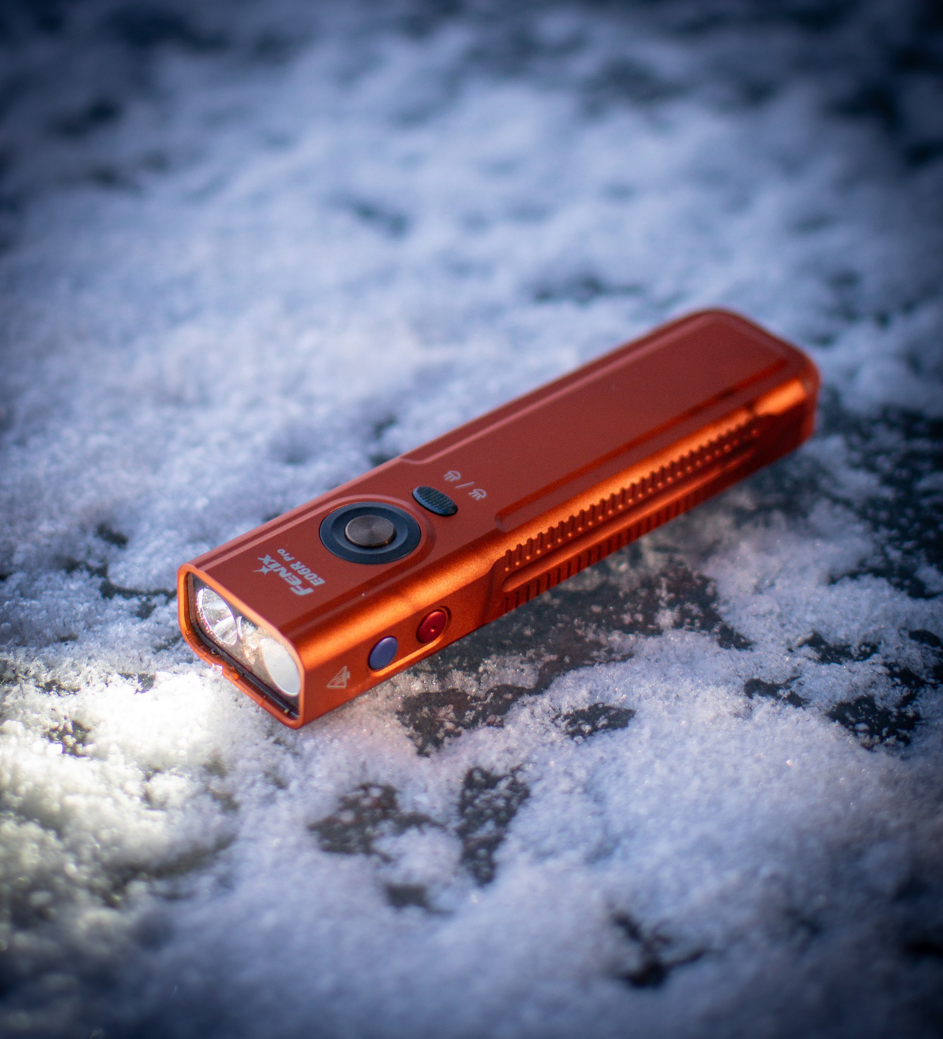 fenix e16 edc flashlight E06R Pro 1600 Lumen USB-C Rechargeable with UV Light and Red Laser – Longhorn Tactical C Charging The E06R is equipped with a built Fenix E16 700 Lumen Compact