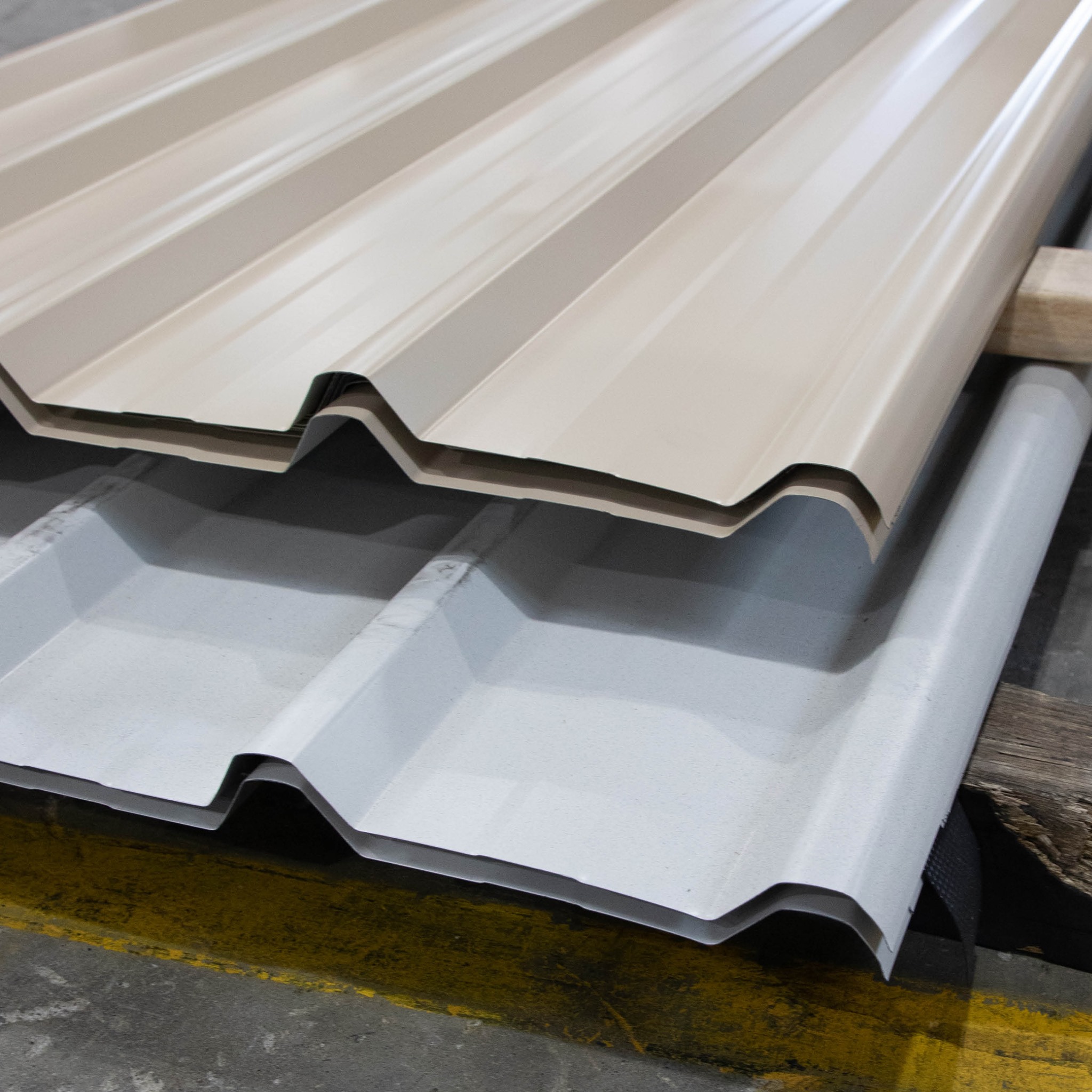 Titan - Titan Lite has the wall and roof sheeting you need, cut to any ...