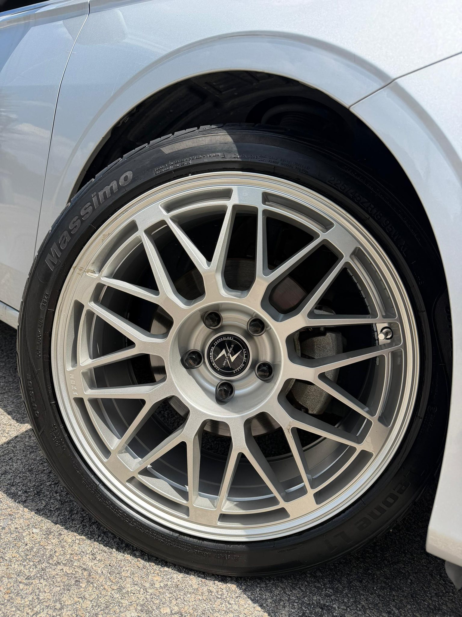 SPACE Wheel (ZXON) 18/8.5JJ 5x112/5x114 ET40 Platinum S ThxSupport
