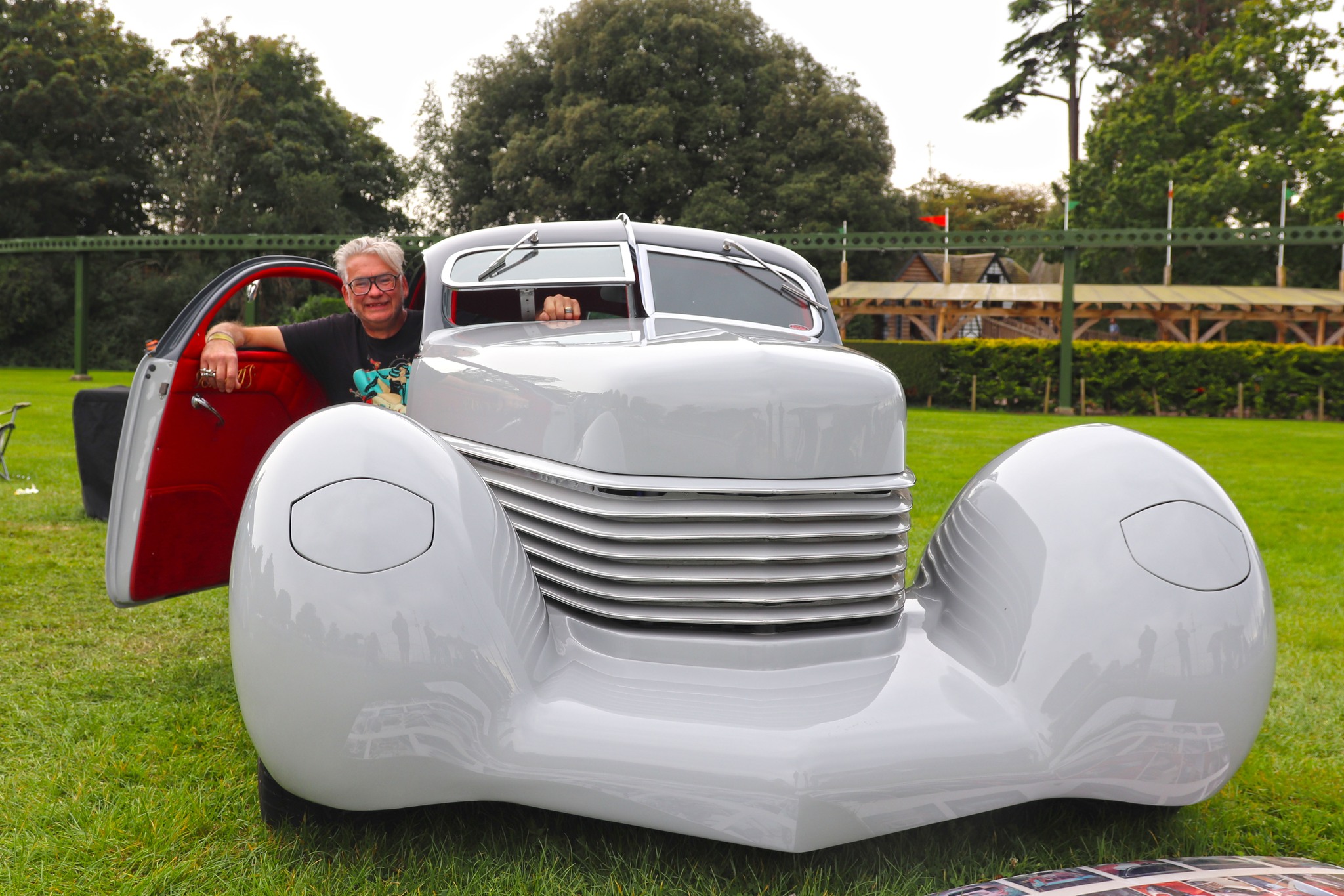 It's been great having custom car builder Andy Saunders here with