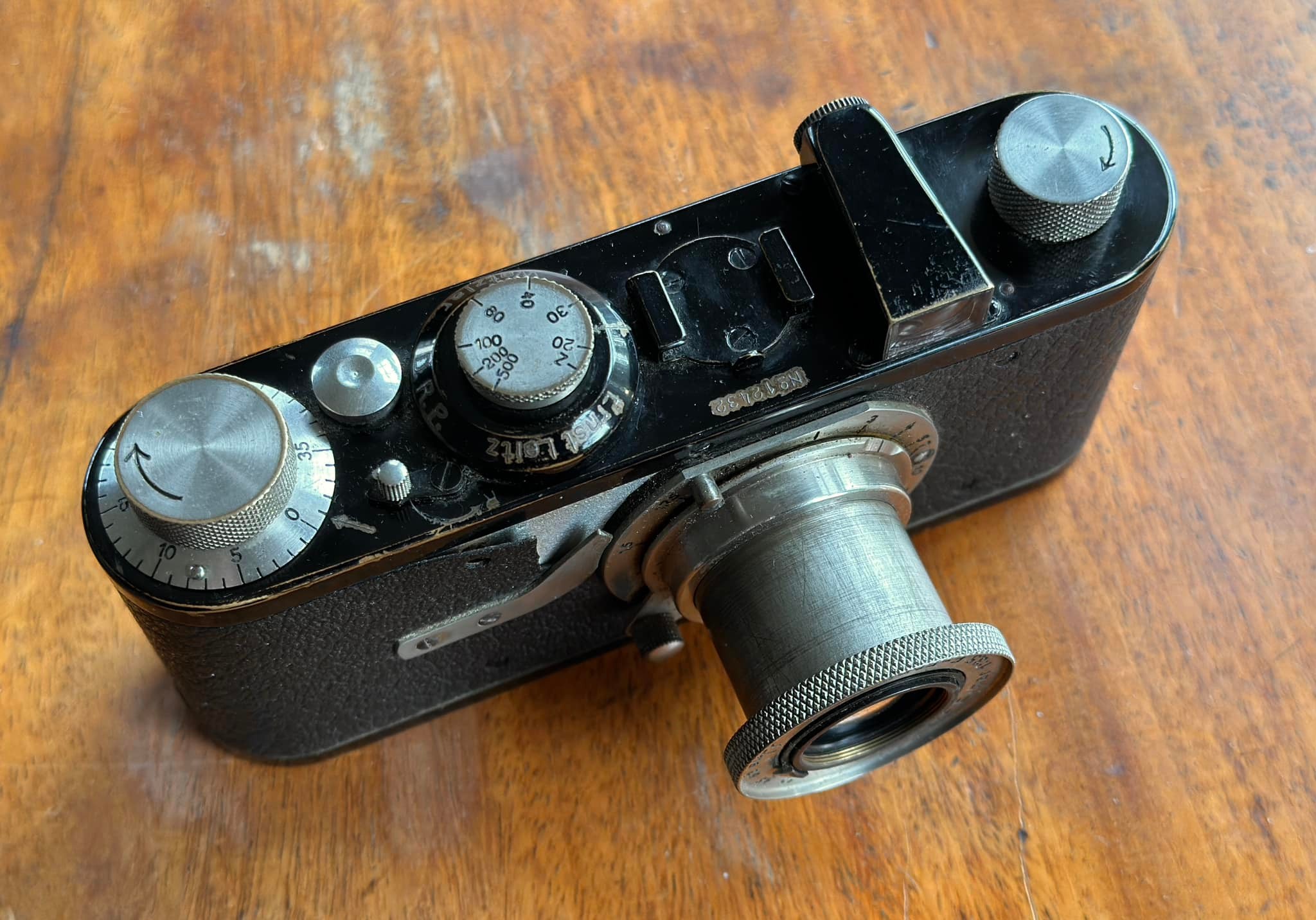 Testing 1925 era emulsion film with rare 1934 Leica Oligo camera