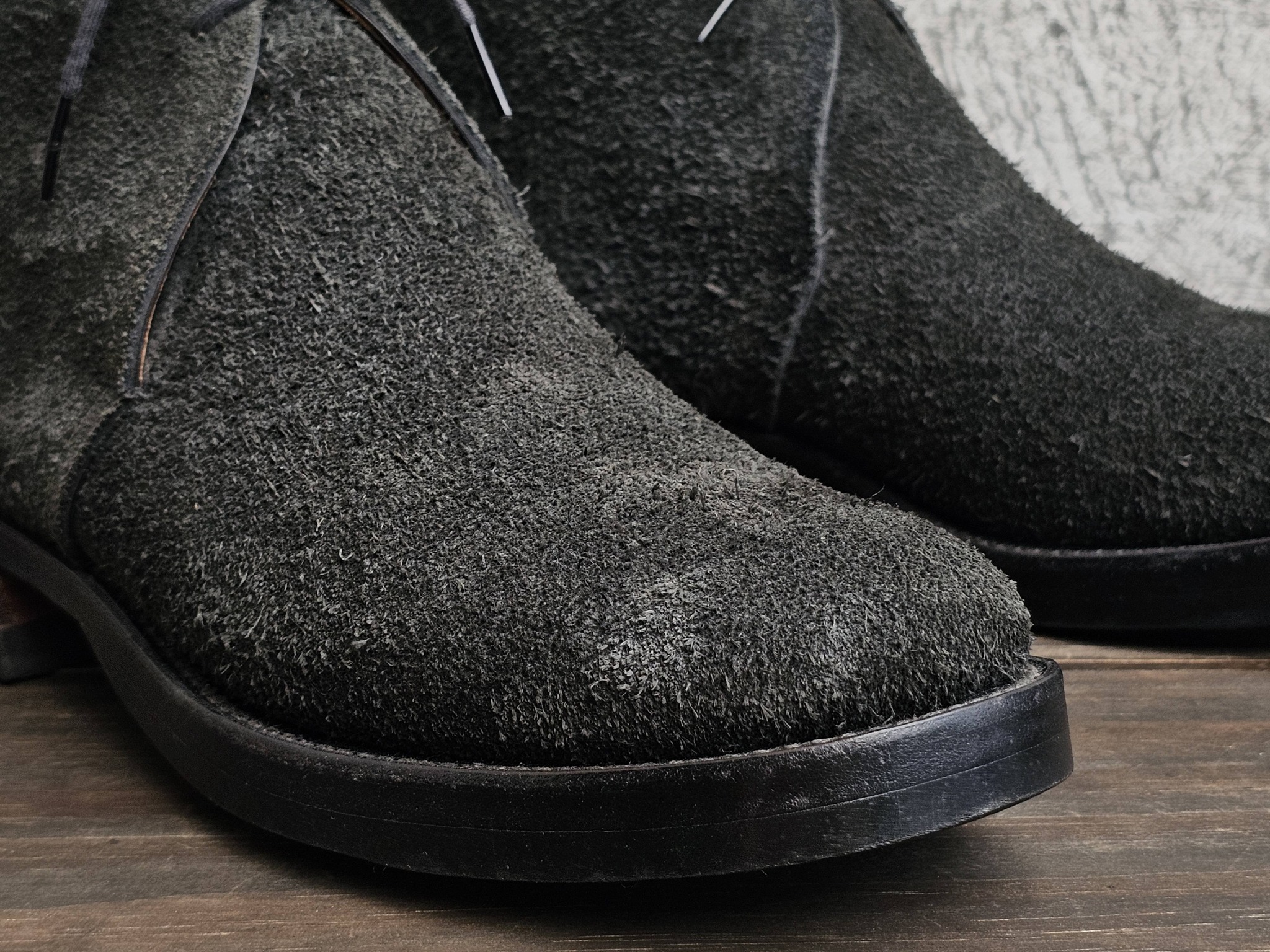 Clinch George boots in black latigo roughout