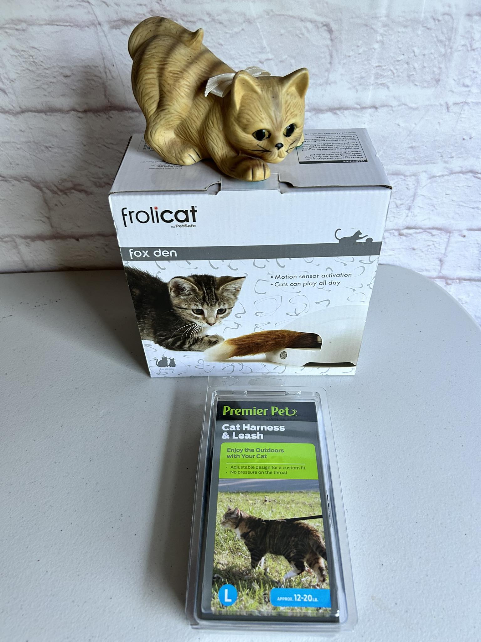 Helping Paws Animal Network Resales for Rescue! | Starting bid: $20 ...