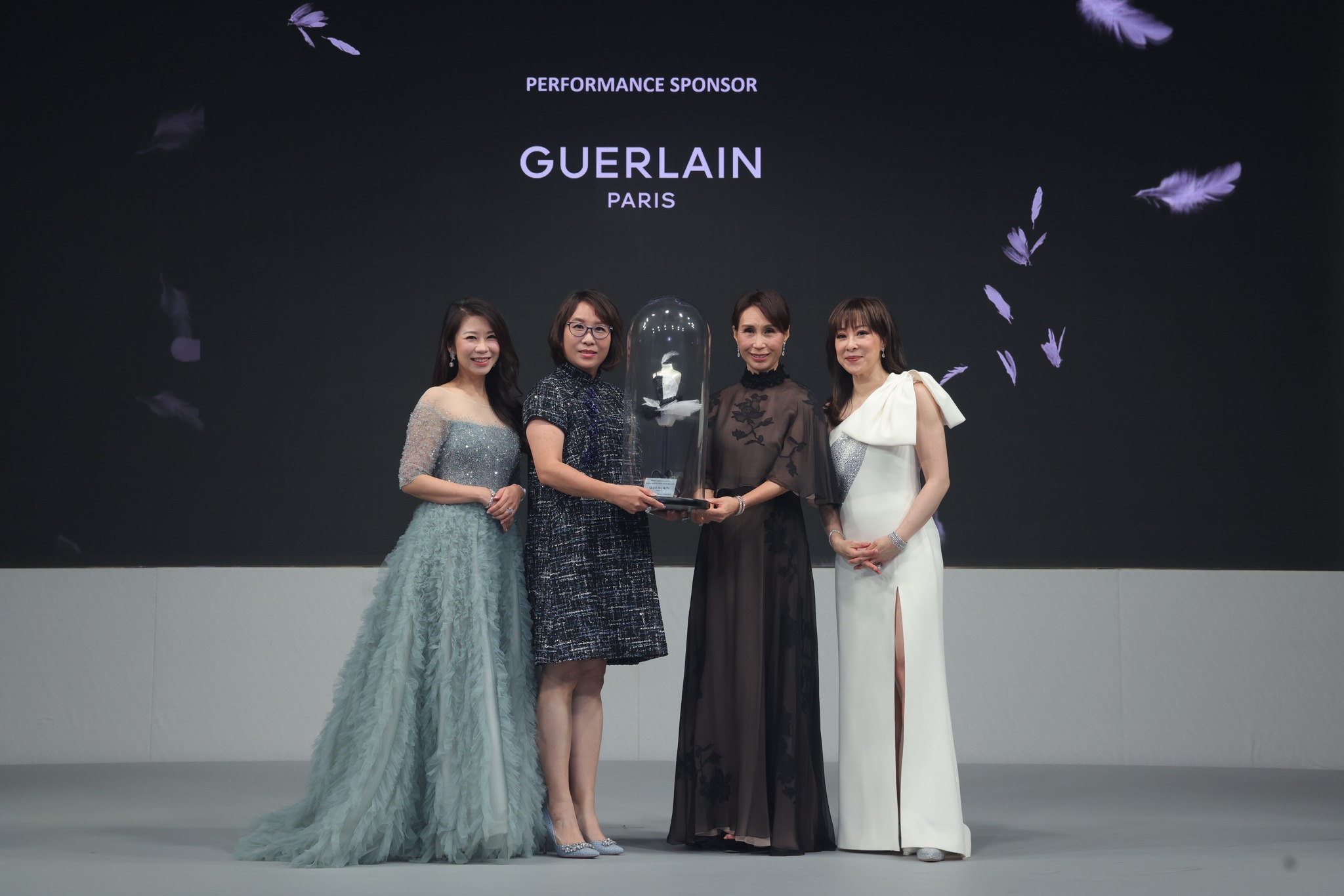 Hong - (From left) Ms Maya Lin, General Manager of Guerlain Ms Sincere ...
