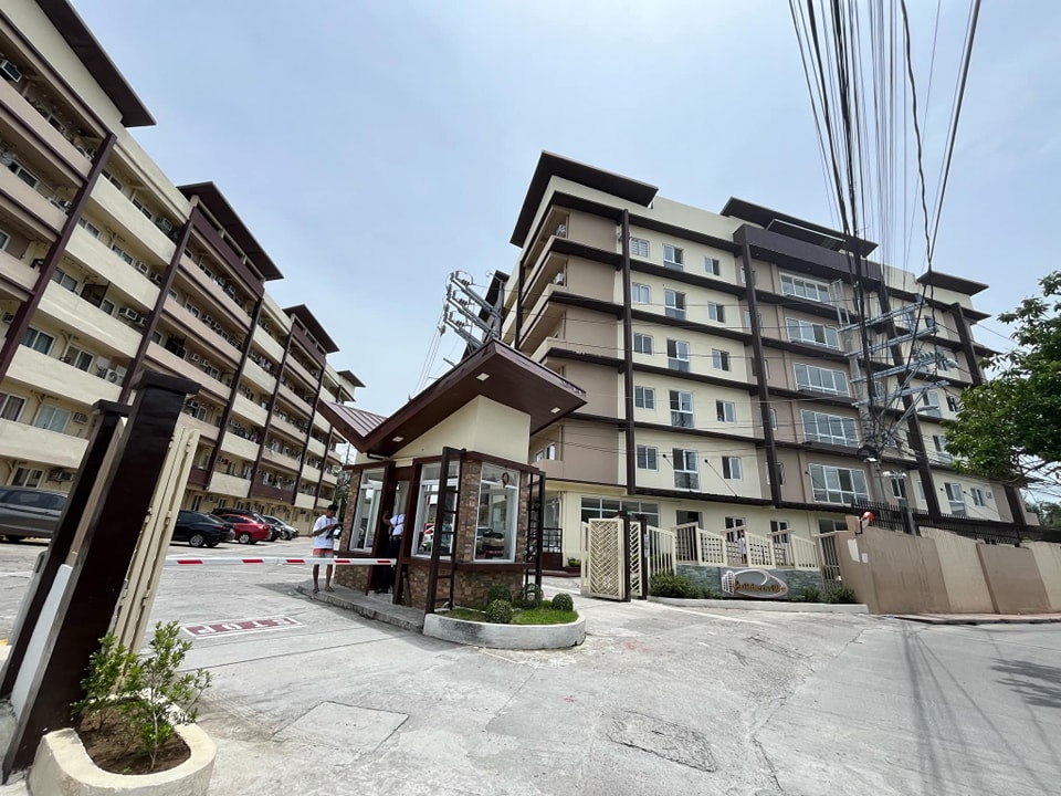 Buildersville Condominium Valenzuela | Valenzuela