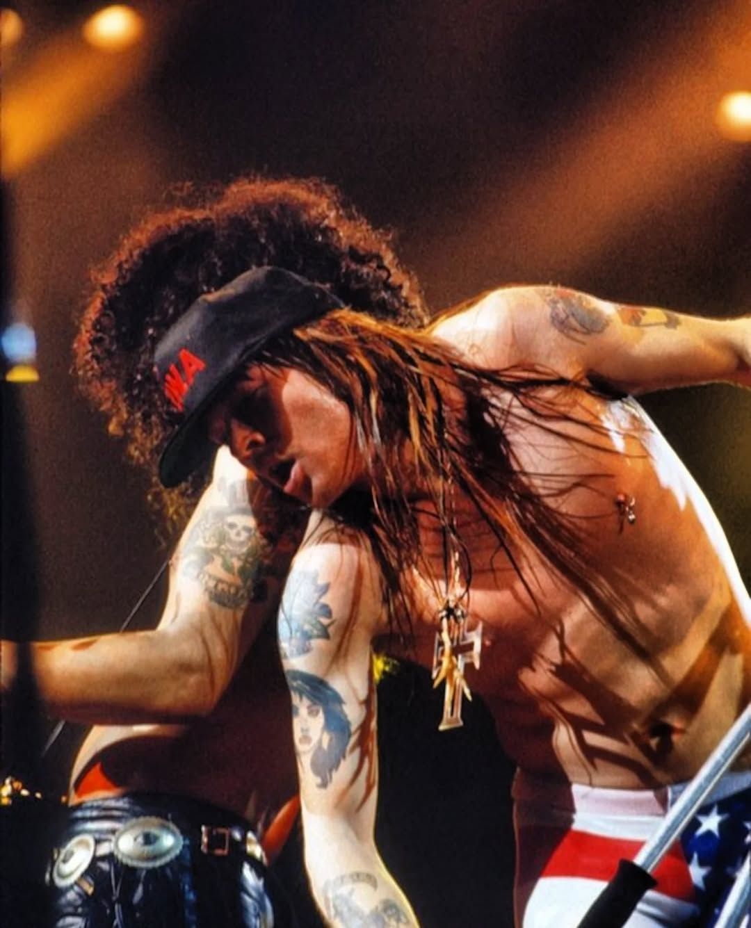 July / October 1992. @slash during the Summer Tour in North