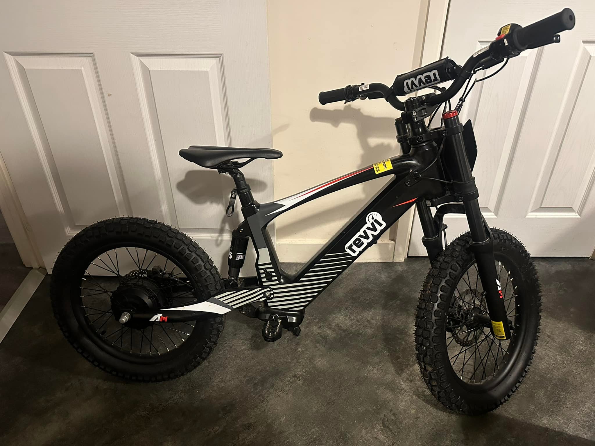 Revvi 18