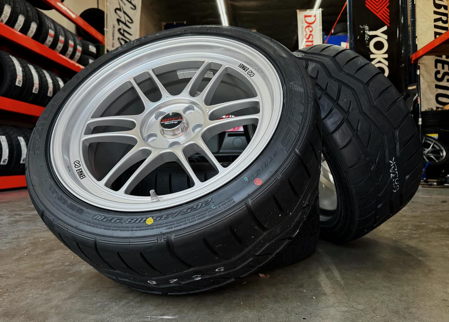 265/35/18 Falken Azenis RT615K+ on 18x9.5 Enkei RPF1 wheels