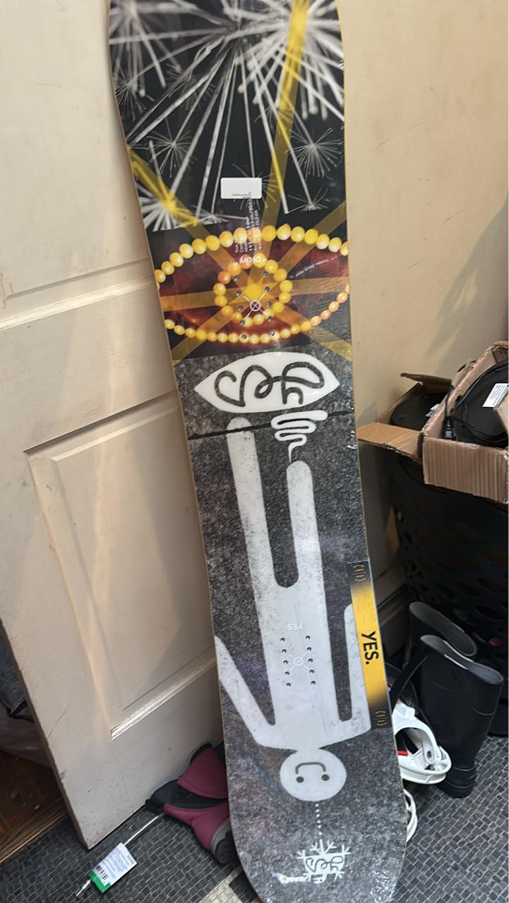 yes dicey snowboard Yes. 2024 – 2024 Men's 156cm YES Dicey