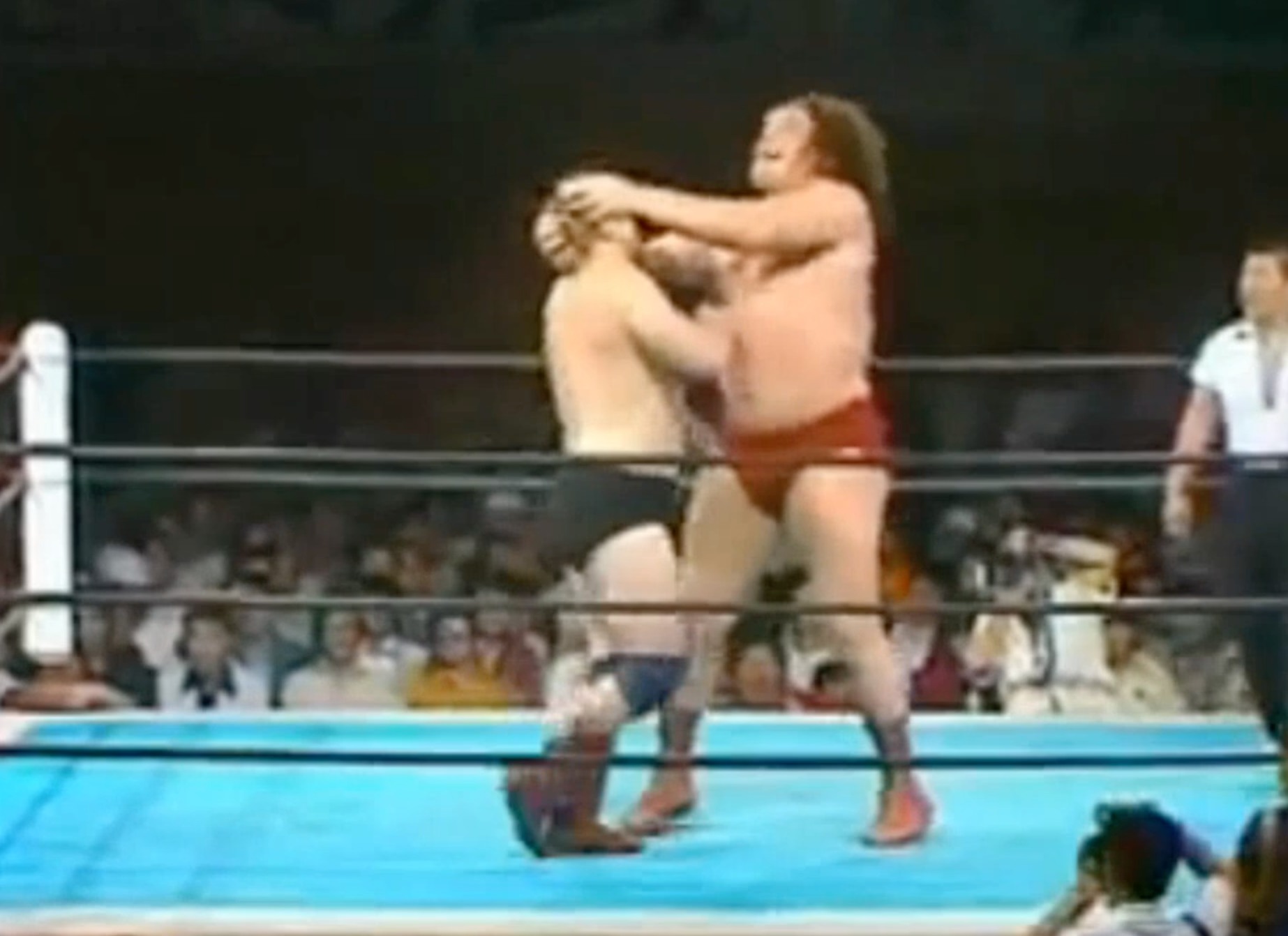 Andre the Giant & Stan Hansen in 1990