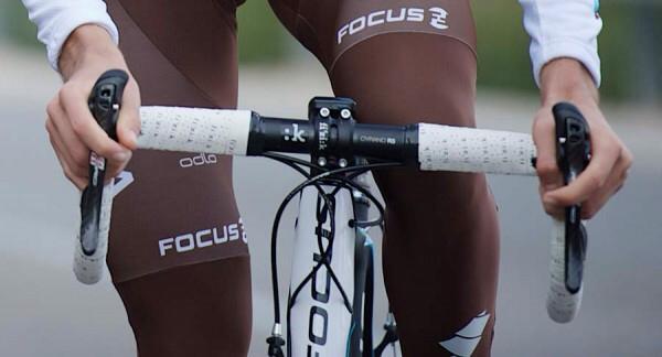 FIZIK STEM R1 The Cyrano R1 is the high-end alloy stem from fizik
