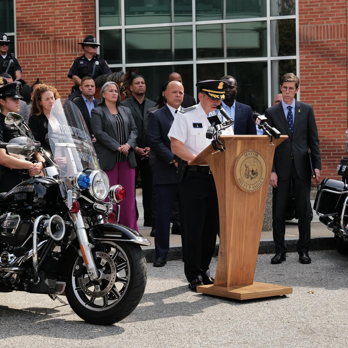 Mayor Smiley and Colonel... - Providence Police Department | Facebook