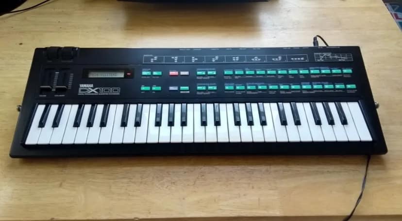 Yamaha CP35, my first serious synthesizer