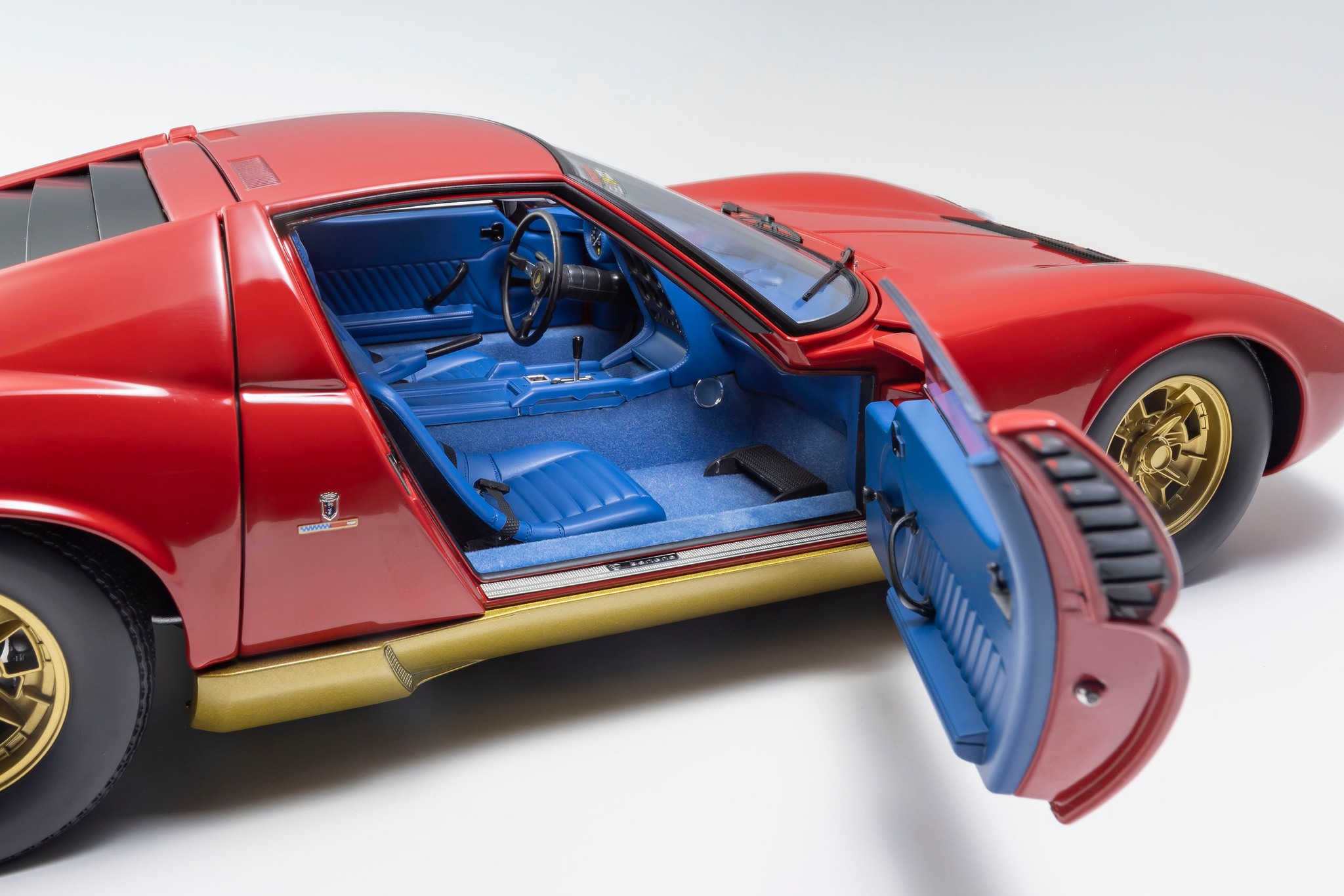 Pre-order now! 1/12 Scale Kyosho Original Diecast Lamborghini