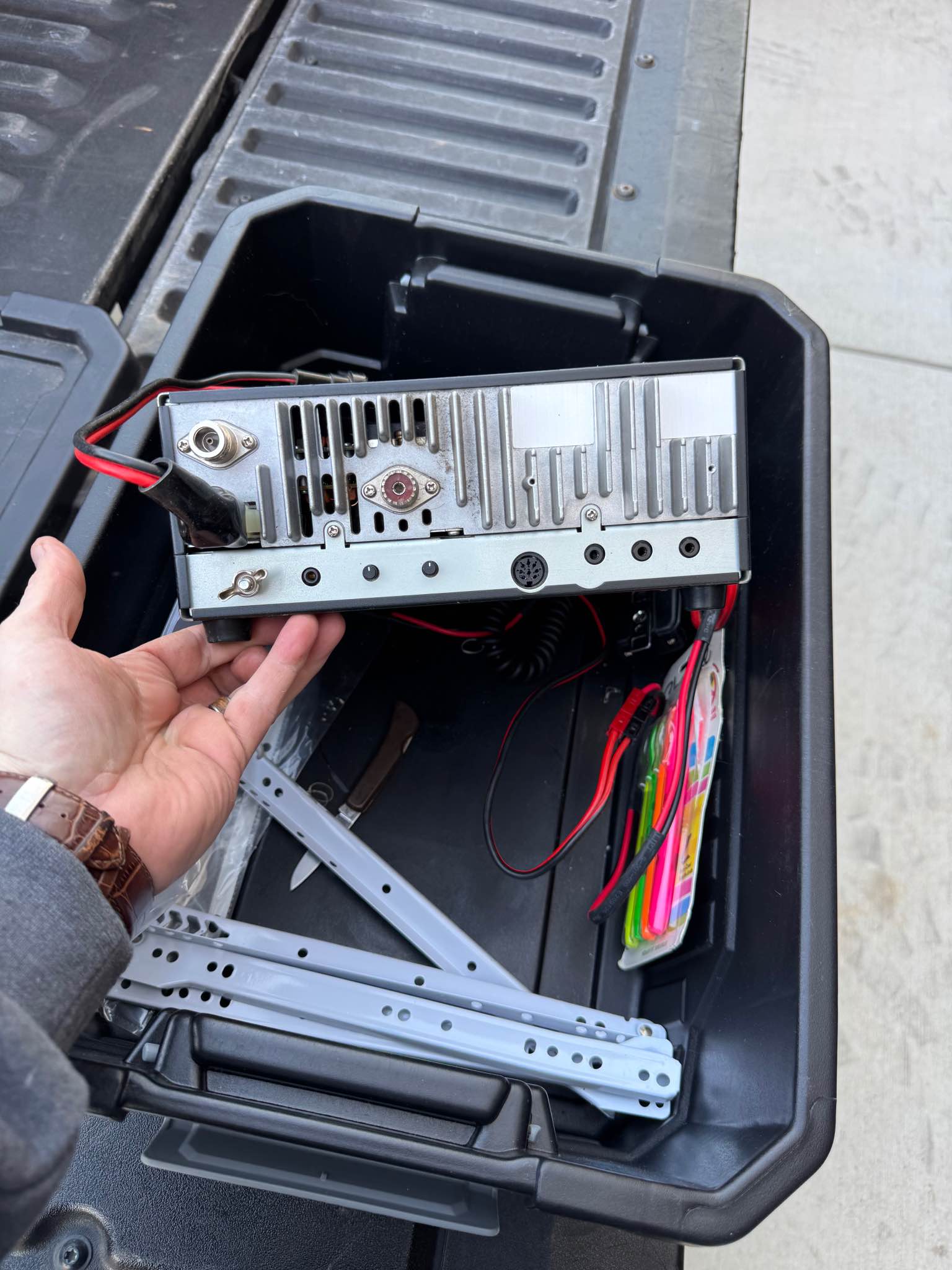Icom IC-821, Leader testing equip., SeeSii DDS signal generator, & tons ...