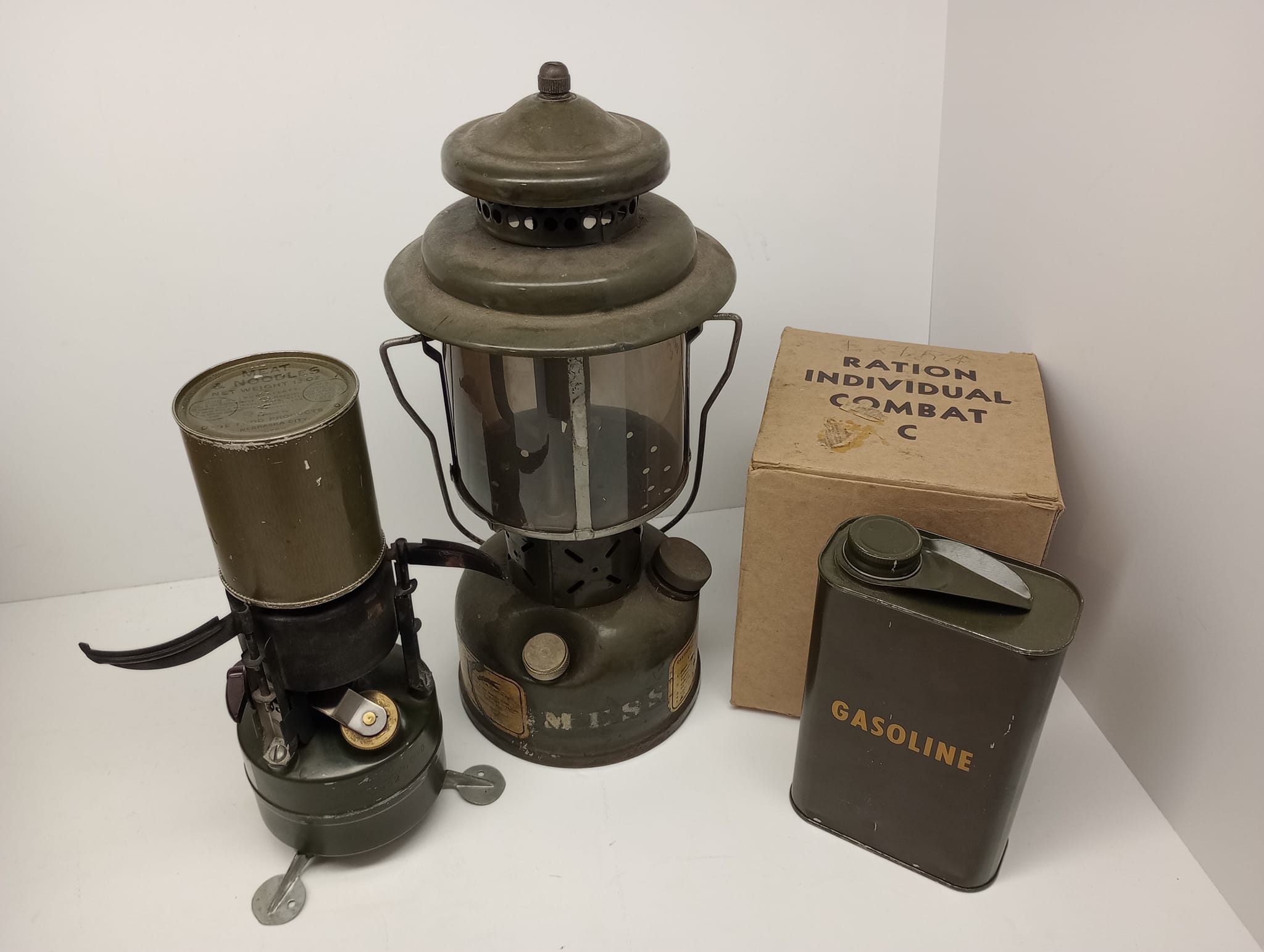 Restoring a 1952 Coleman 252 lantern for mess use