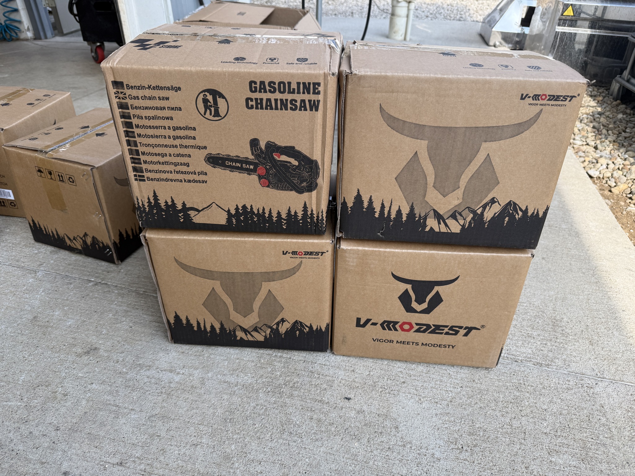 V-Modest updated their 2511T boxes. Same great saw in side though