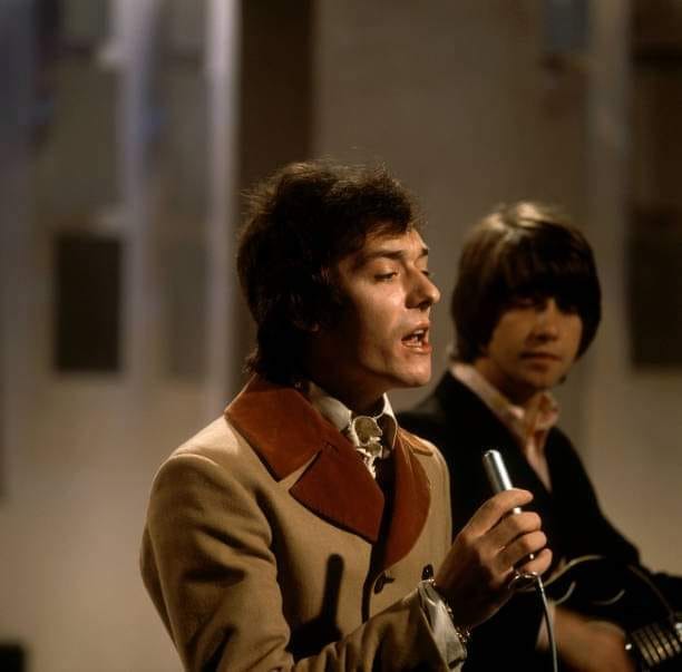 Happy Birthday to Allan Clarke of the Hollies who turns 83 today.